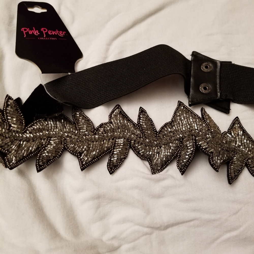 NWT black and silver stretch belt